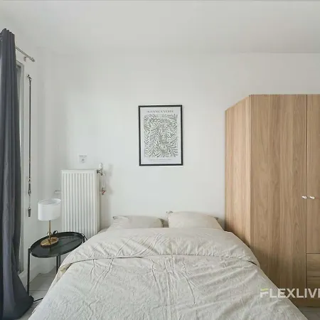 Hotel Immeuble Mouchez Paris