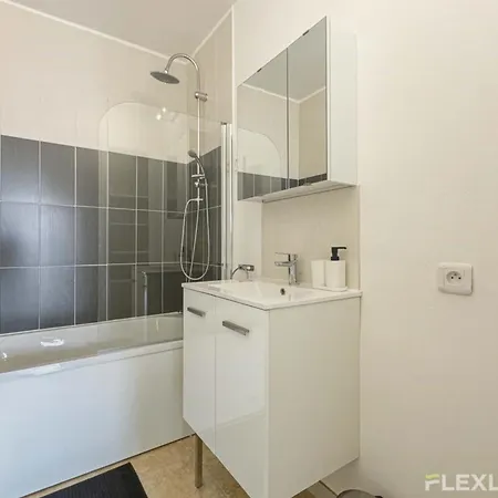 Flexliving - - Mouchez 別荘