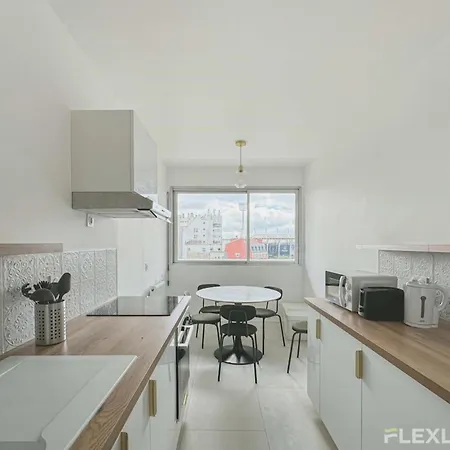 Flexliving - - Mouchez Holiday home Paris